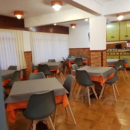 Hostal Rosi Laredo Eksteriør billede