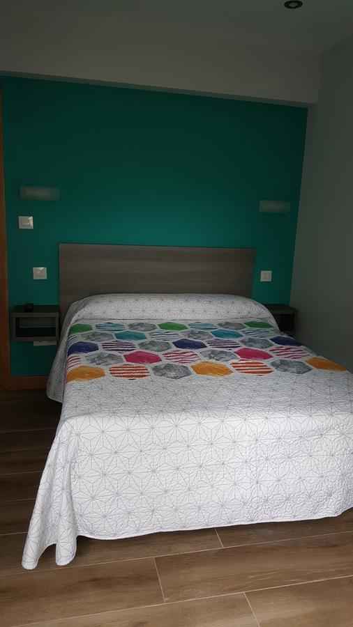 Hostal Rosi Laredo Eksteriør billede