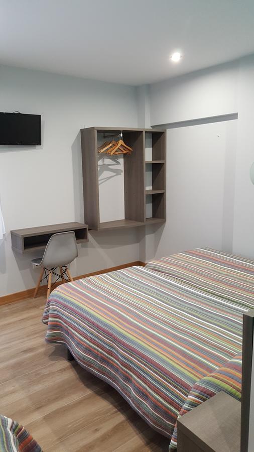 Hostal Rosi Laredo Eksteriør billede