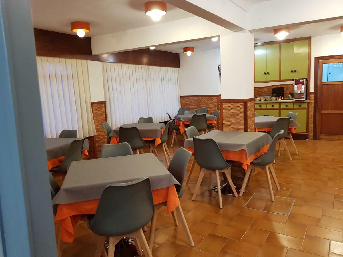 Hostal Rosi Laredo Eksteriør billede